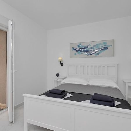 Apartment Lotte With Private Pool In The City Center! Makarska Værelse billede