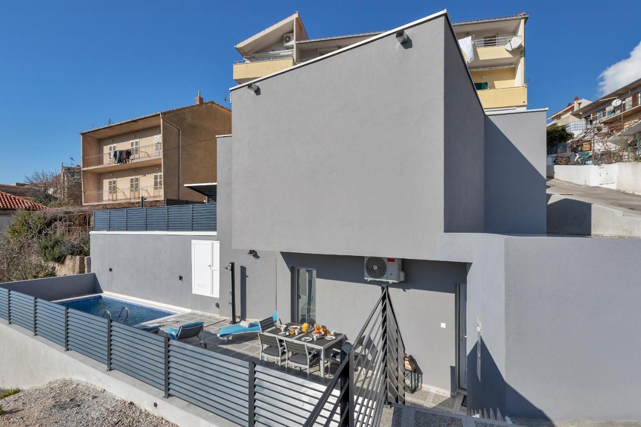 Apartment Lotte With Private Pool In The City Center! Makarska Eksteriør billede
