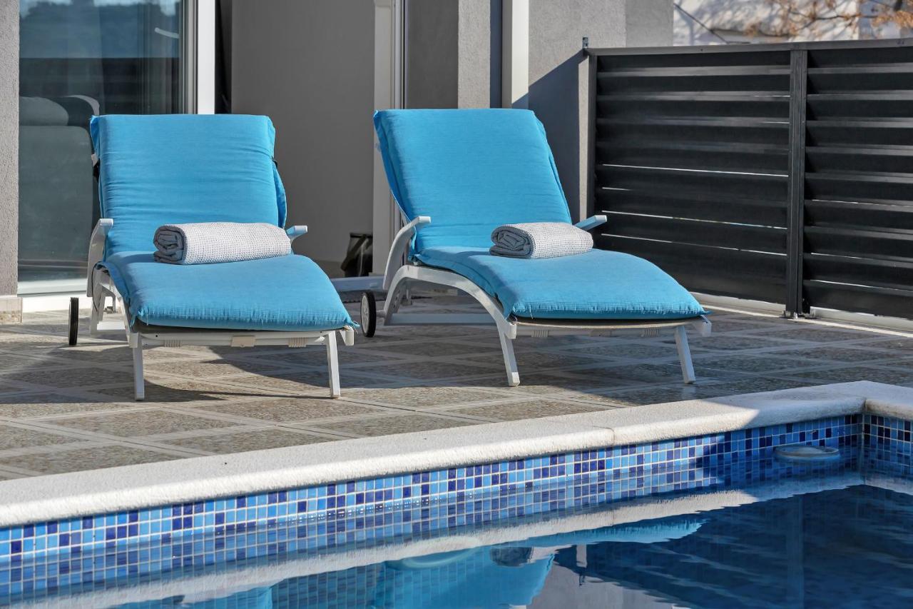 Apartment Lotte With Private Pool In The City Center! Makarska Eksteriør billede